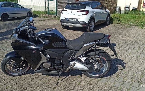 Gebrauchtmotorrad Honda VFR1200 FD - Bild 9