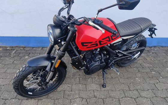 Neufahrzeug Brixton Crossfire 500 X - Bild 1