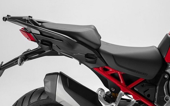 Gebrauchtmotorrad Ducati Multistrada V4 - Bild 3