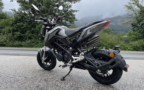 Neufahrzeug Benelli TnT 125 - Bild 4