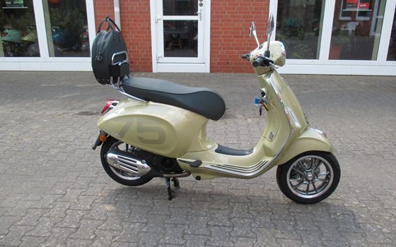 Gebrauchtmotorrad Vespa Primavera 125 - Bild 2