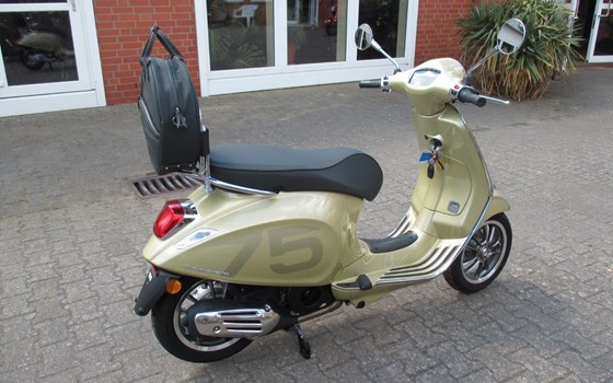 Gebrauchtmotorrad Vespa Primavera 125 - Bild 3