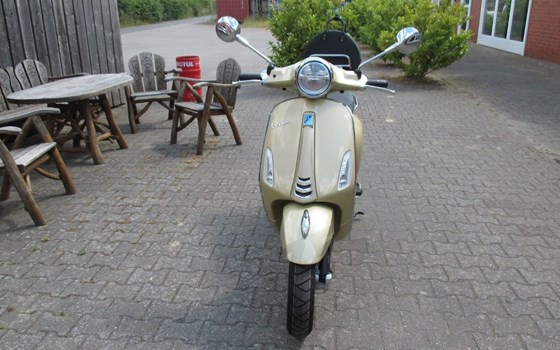 Gebrauchtmotorrad Vespa Primavera 125 - Bild 7