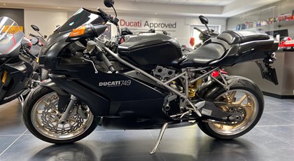 Gebrauchtmotorrad Ducati 749 dark