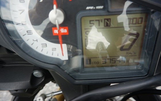 Gebrauchtmotorrad Aprilia Tuono V4 R APRC ABS - Bild 14