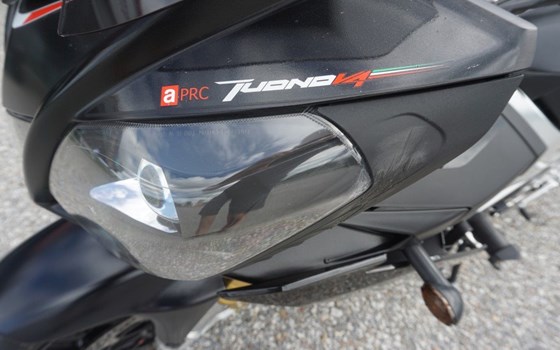 Gebrauchtmotorrad Aprilia Tuono V4 R APRC ABS - Bild 6