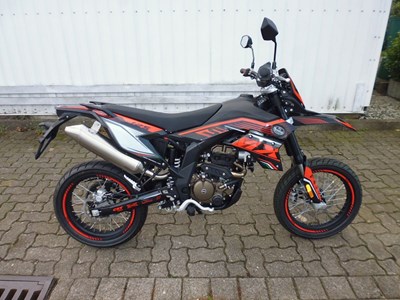 SMX 125i Supermoto