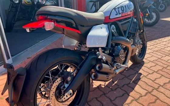 Gebrauchtmotorrad Ducati Scrambler Urban Motard - Bild 5 Gebrauchtmotorrad Ducati Scrambler Urban Motard - Bild 5
