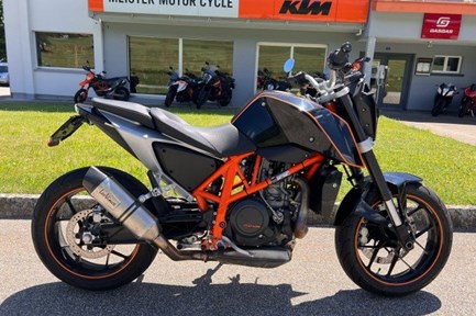 KTM 690 Duke