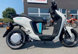 Neumotorrad Yamaha NEO's
