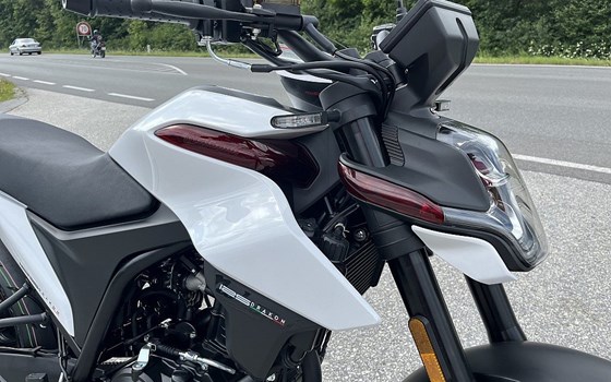 Neufahrzeug Malaguti Drakon 125 ABS - Bild 3