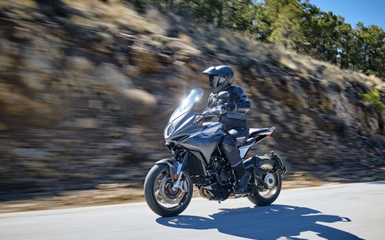 Gebrauchtmotorrad MV Agusta Turismo Veloce 800 Lusso - Bild 16