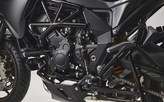 Gebrauchtmotorrad MV Agusta Turismo Veloce 800 Lusso - Bild 17