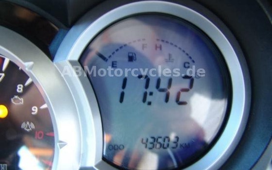 Gebrauchtmotorrad Triumph Sprint ST - Bild 12