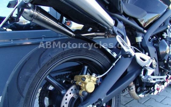 Gebrauchtmotorrad Triumph Street Triple - Bild 12