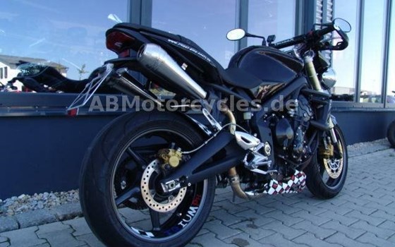 Gebrauchtmotorrad Triumph Street Triple - Bild 5