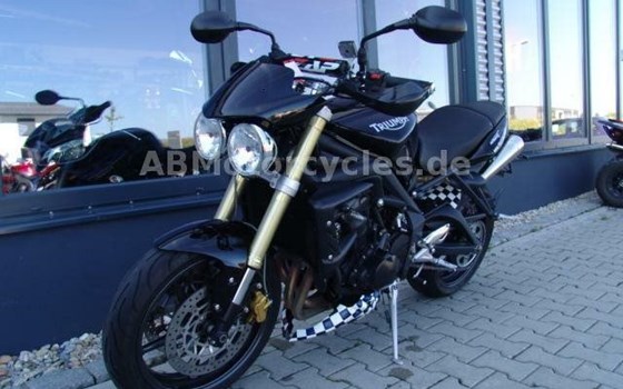 Gebrauchtmotorrad Triumph Street Triple - Bild 6