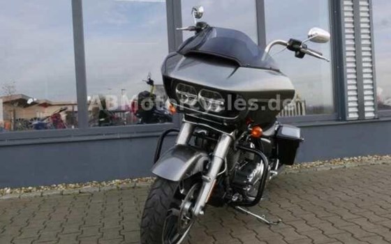 Gebrauchtmotorrad Harley-Davidson Road Glide Limited FLTRK - Bild 10