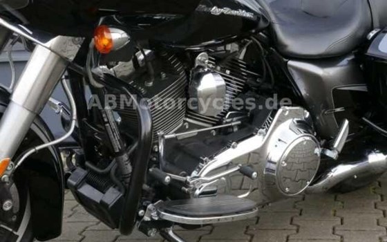 Gebrauchtmotorrad Harley-Davidson Road Glide Limited FLTRK - Bild 11