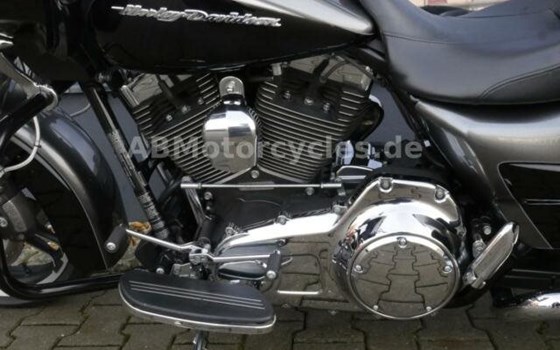Gebrauchtmotorrad Harley-Davidson Road Glide Limited FLTRK - Bild 7