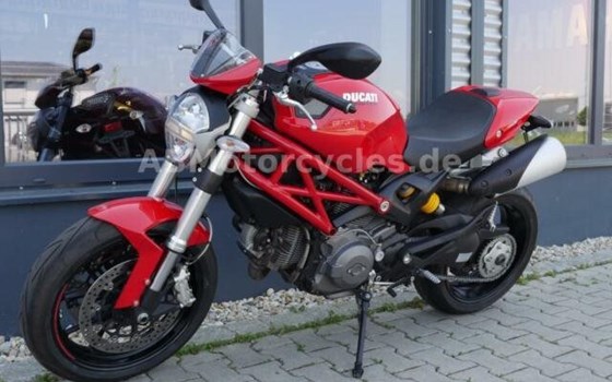 Gebrauchtmotorrad Ducati Monster 796 - Bild 6