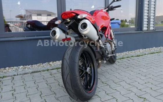 Gebrauchtmotorrad Ducati Monster 796 - Bild 9