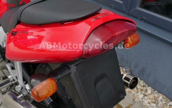 Gebrauchtmotorrad Honda VTR 1000 F Fire Storm - Bild 14
