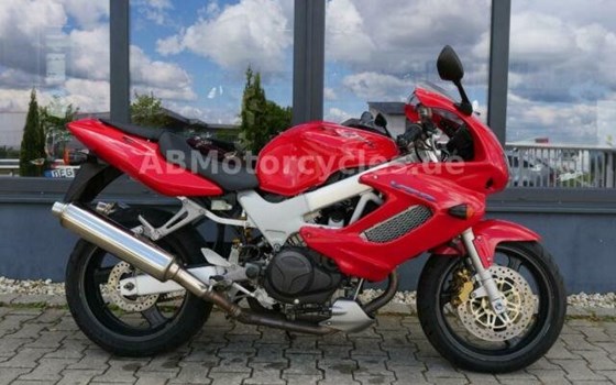 Gebrauchtmotorrad Honda VTR 1000 F Fire Storm - Bild 2