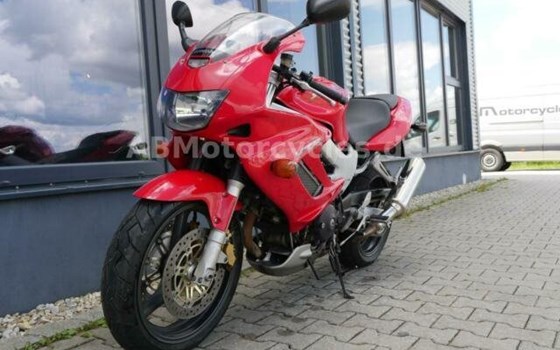 Gebrauchtmotorrad Honda VTR 1000 F Fire Storm - Bild 6