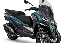 Neumotorrad Piaggio MP3 530 HPE Exclusive Neumotorrad Piaggio MP3 530 HPE Exclusive
