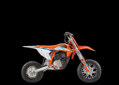 NEUFAHRZEUG KTM SX-E 5