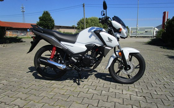 Neufahrzeug Honda CB 125 - Bild 1
