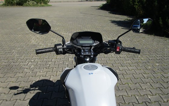 Neufahrzeug Honda CB 125 - Bild 3