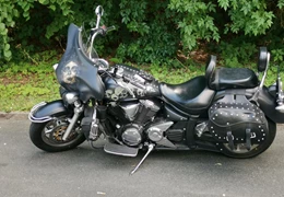 Gebrauchte Yamaha XVS 1300 A Gebrauchte Yamaha XVS 1300 A