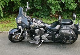Gebrauchte Yamaha XVS 1300 A Gebrauchte Yamaha XVS 1300 A