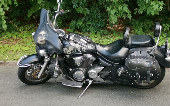 Gebrauchtmotorrad Yamaha XVS 1300 A - Bild 1 Gebrauchtmotorrad Yamaha XVS 1300 A - Bild 1