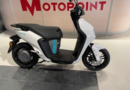 Neumotorrad Yamaha NEO's Dual Battery