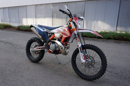 KTM 300 EXC TPI Sixdays