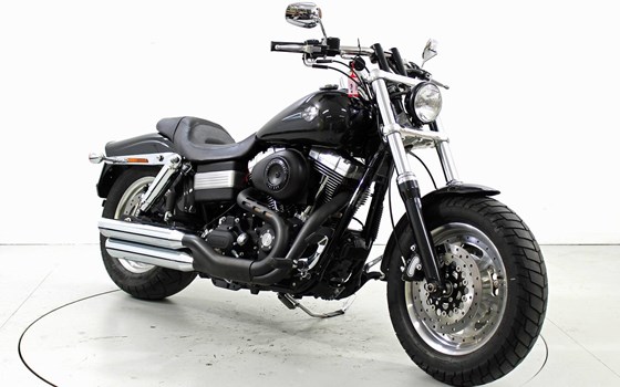 Motorrad Occasion Harley-Davidson Dyna Fat Bob FXDF - Bild 2