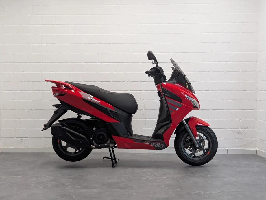 Angebot Aprilia SXR 50 Bild 2: Angebot Aprilia SXR 50