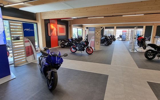 Neufahrzeug Yamaha Niken GT - Bild 8