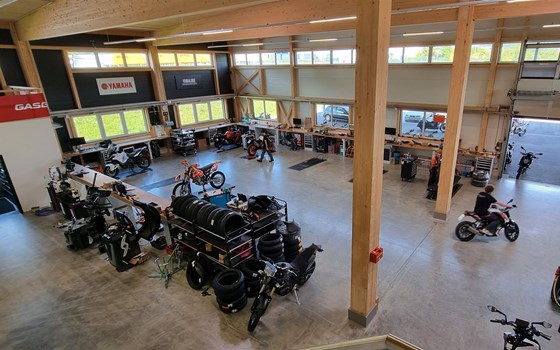 Neufahrzeug Yamaha Niken GT - Bild 10