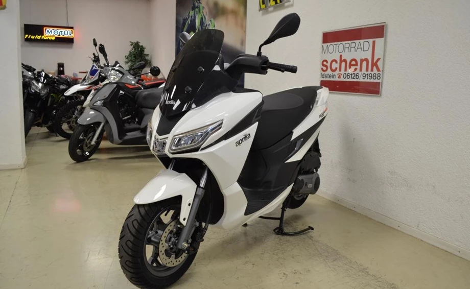 Angebot Aprilia SXR 50 Bild 5: Angebot Aprilia SXR 50