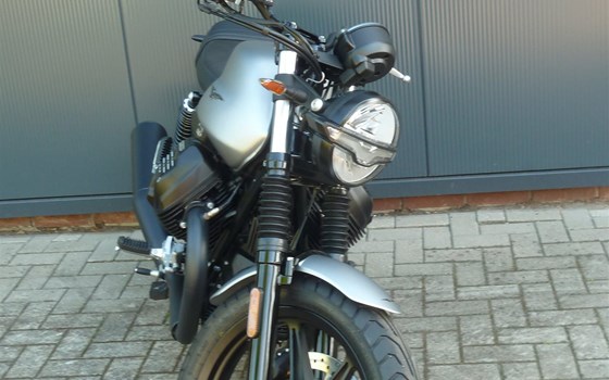 Gebrauchtmotorrad Moto Guzzi V7 Stone - Bild 5