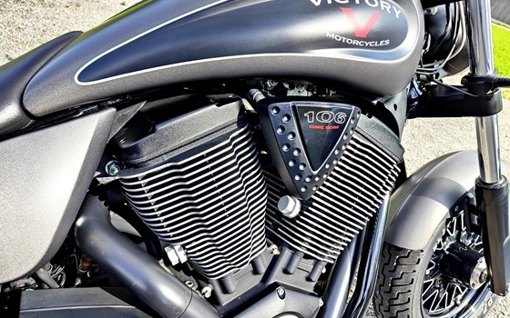 Motorrad Occasion Victory Gunner - Bild 7