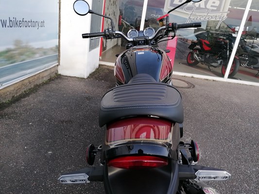 Kawasaki Z900 RS (rot) - Bild 8