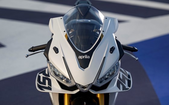 Gebrauchtmotorrad Aprilia RSV4 1100 Factory - Bild 2