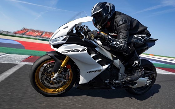 Gebrauchtmotorrad Aprilia RSV4 1100 Factory - Bild 8