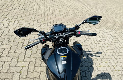 Neumotorrad Kawasaki Z 400