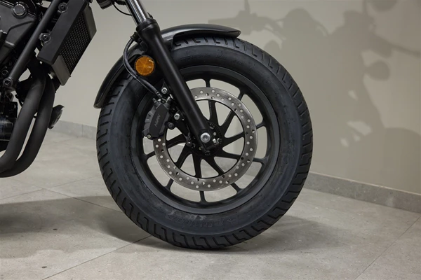 Honda CMX1100 Rebel DCT (Iridium Gray Metallic) - Bild 6